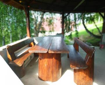 Фото номера Дом с 4 спальнями Дома для отпуска Cabana din Dealul Cucului г. Năsăud 8