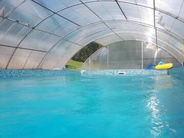 Фото номера Дом с 4 спальнями Дома для отпуска Cabana din Dealul Cucului г. Năsăud 11