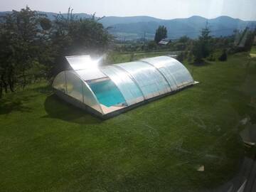 Фото номера Дом с 4 спальнями Дома для отпуска Cabana din Dealul Cucului г. Năsăud 39